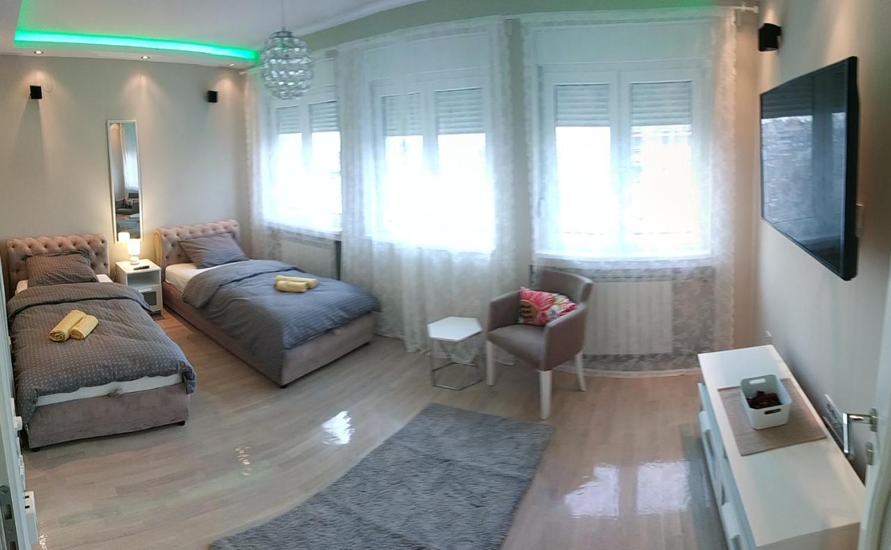 Savski Lux Belgrado Esterno foto