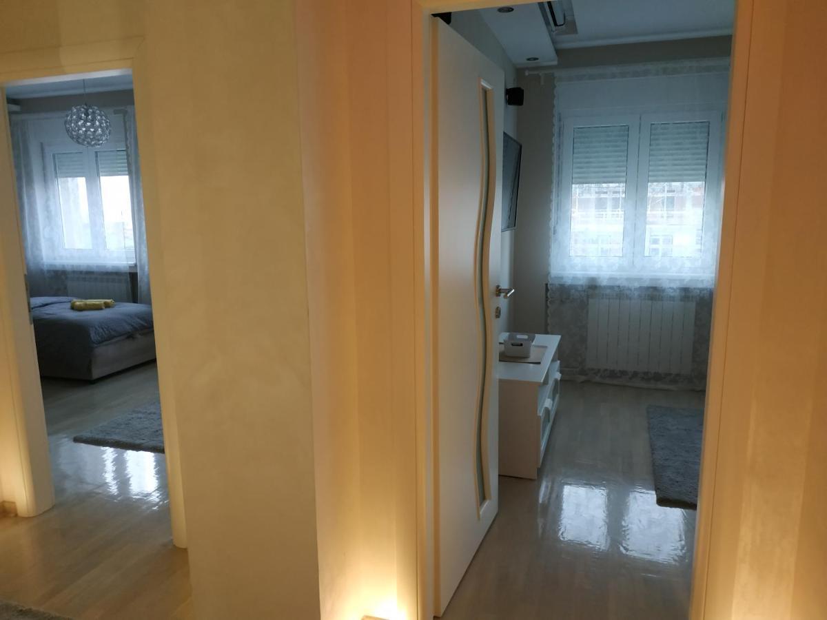Savski Lux Belgrado Esterno foto